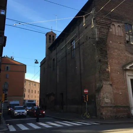 Residenza Riva Reno - * ボローニャ