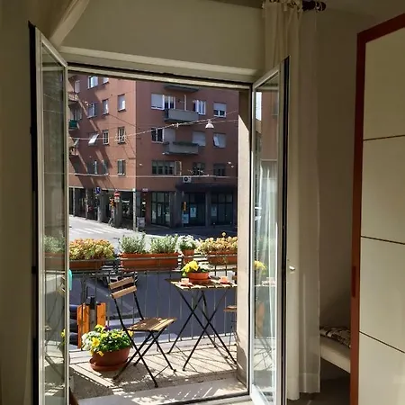 アパート Residenza Riva Reno -