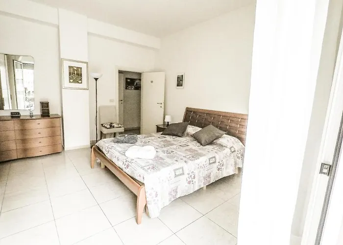 아파트 Residenza Riva Reno - 볼로냐