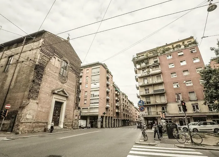 Residenza Riva Reno - ボローニャ