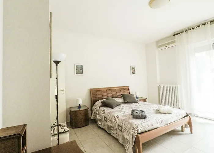 Residenza Riva Reno - Bolonia